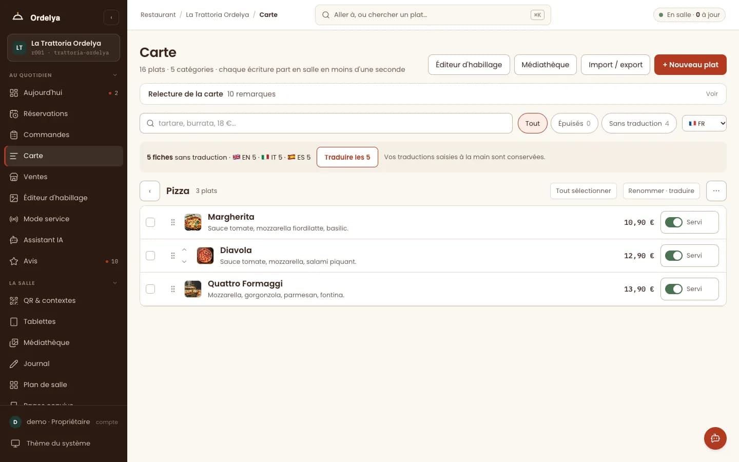 Console Ordelya, écran Carte : la catégorie Pizza avec la photo, la description et le prix de chaque plat, et un interrupteur « Servi » pour le marquer épuisé en un geste.